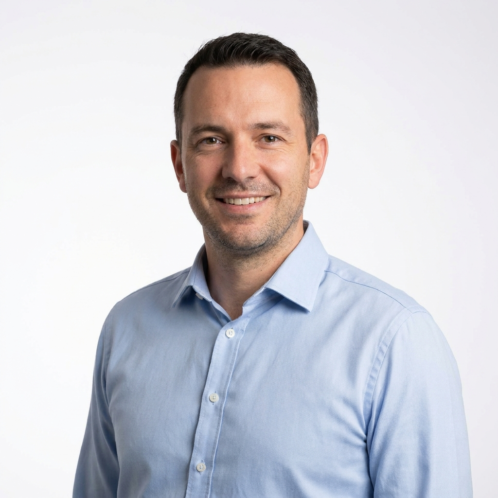 Marcus Holt